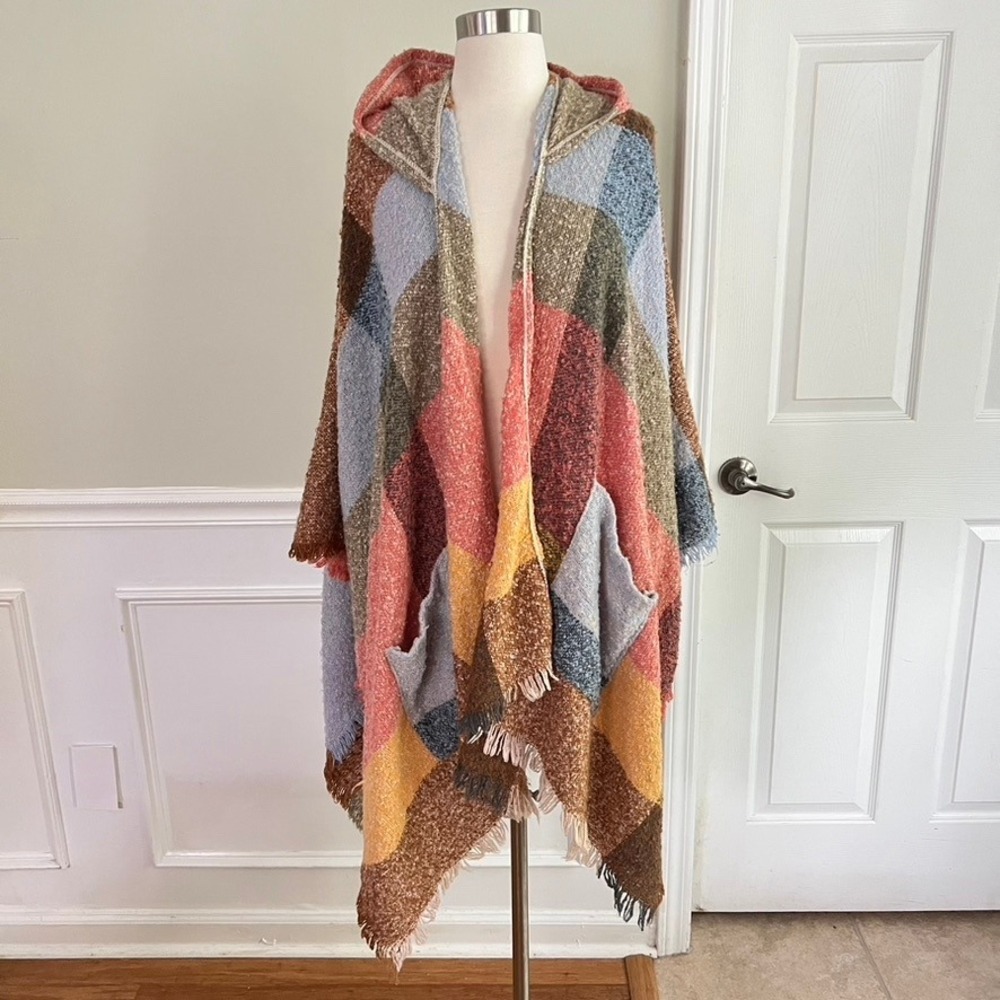 World‎ Market Poncho Wrap Women One Size Hooded Plaid Fringed Multicolor Boho
